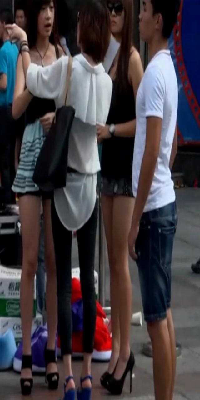 武汉汉正街的极品大腿第63集