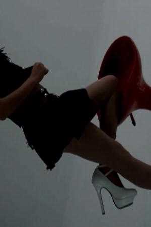 中高艺美女影棚COS二